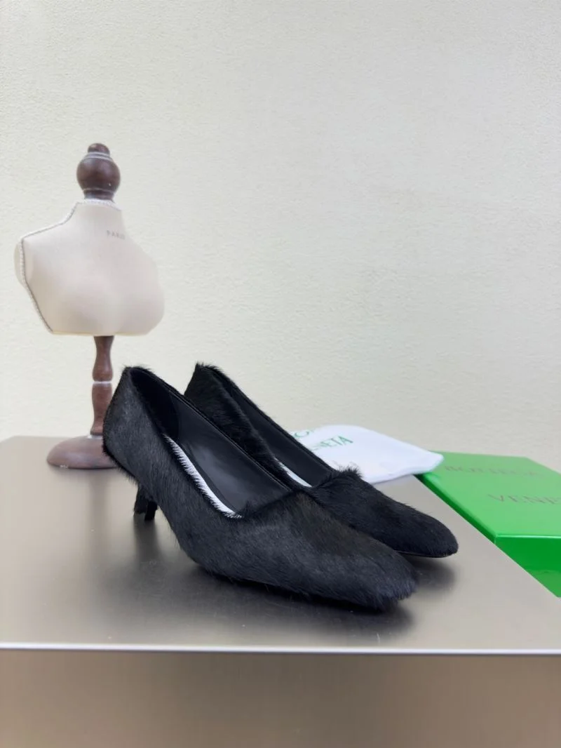 GoAnywhere Bottega Veneta Shoes 12816