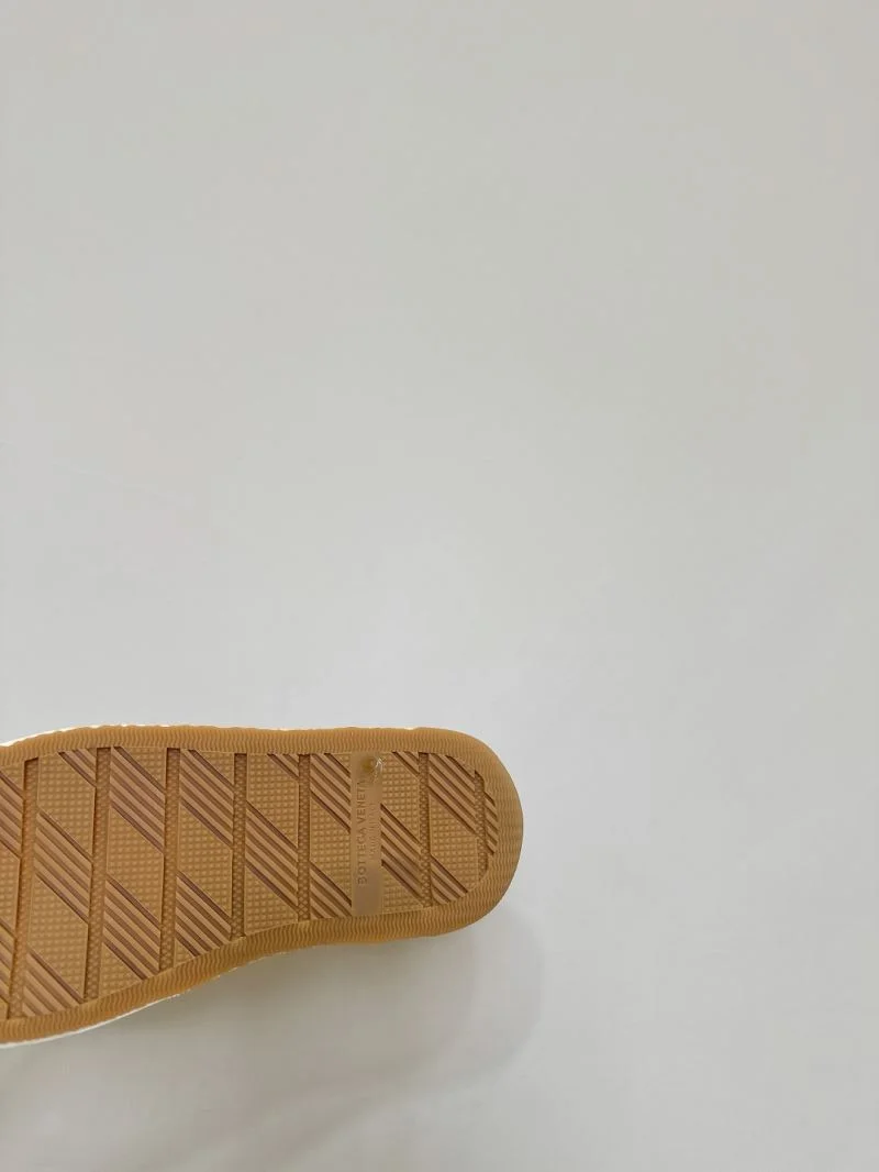 Modern Bottega Veneta Shoes 10432