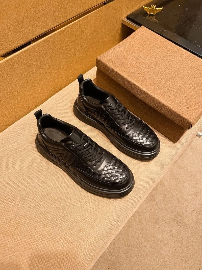 Sleek Bottega Veneta Shoes 14651