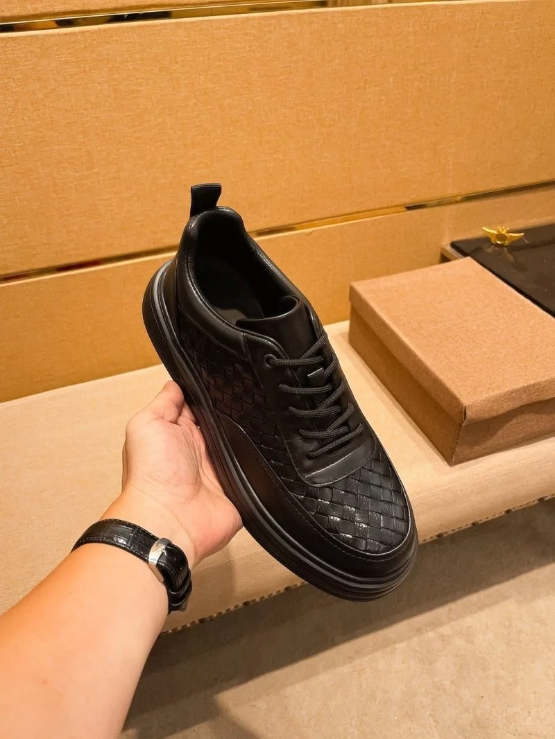 Sleek Bottega Veneta Shoes 14651