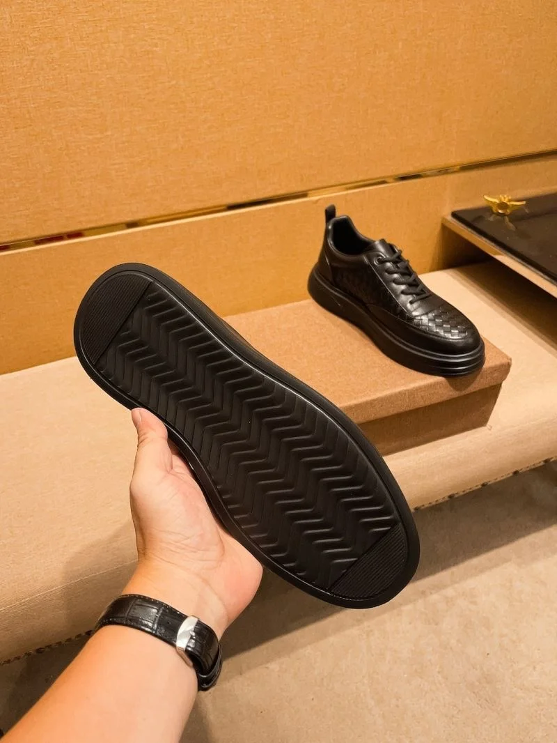 Sleek Bottega Veneta Shoes 14651