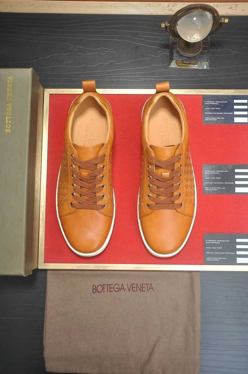 Casual Bottega Veneta Shoes 14577