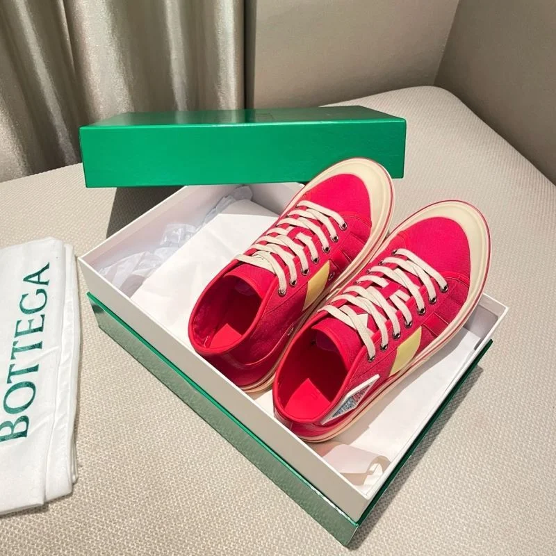 WeatherProof Bottega Veneta Shoes 6649