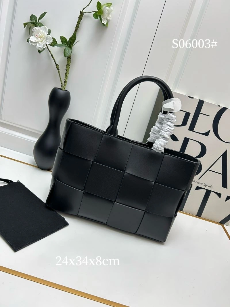 Bottega Veneta Shopping Bags OnTrend 84662