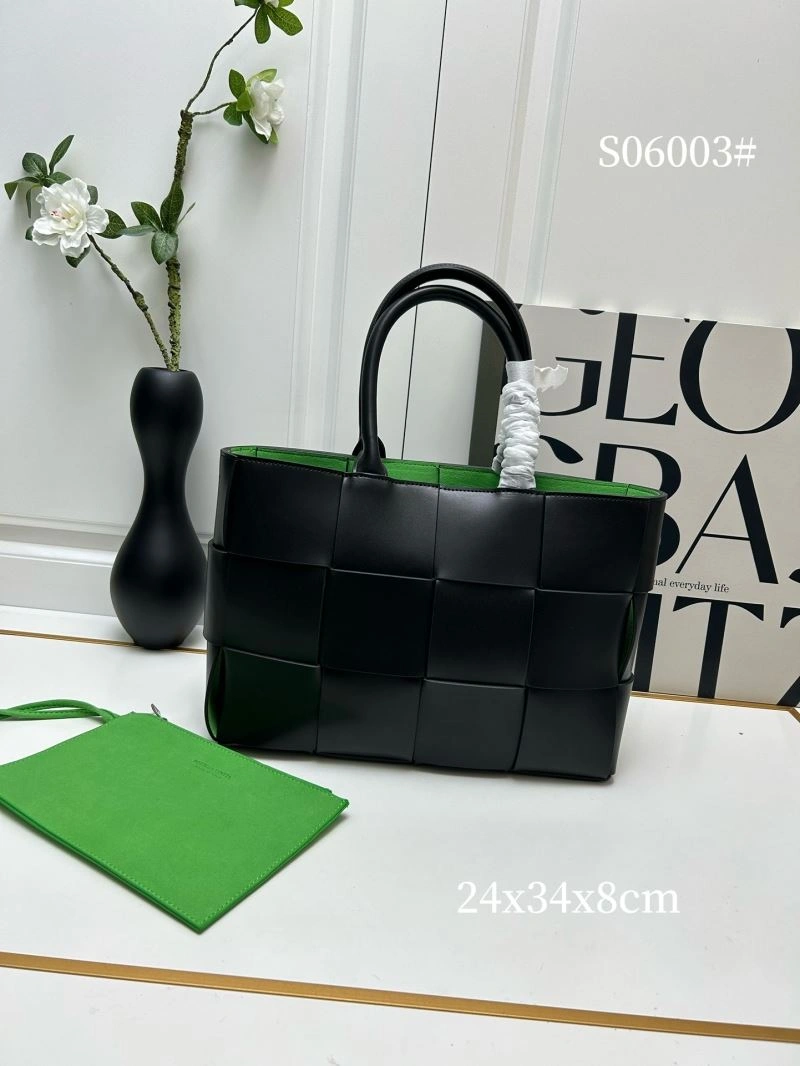 Bottega Veneta Shopping Bags Trendy 84660