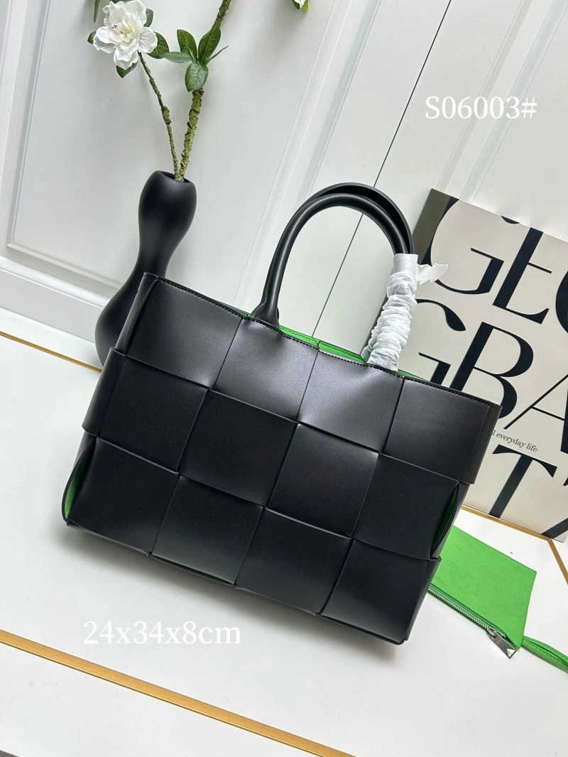 Bottega Veneta Shopping Bags Trendy 84660