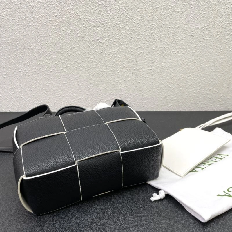 Bottega Veneta Shopping Bags FreshLook 84658