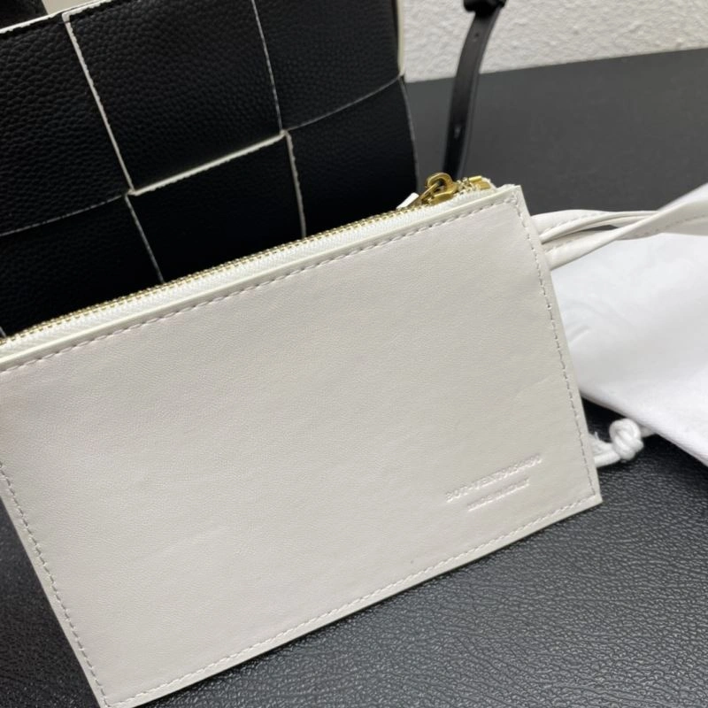 Bottega Veneta Shopping Bags FreshLook 84658