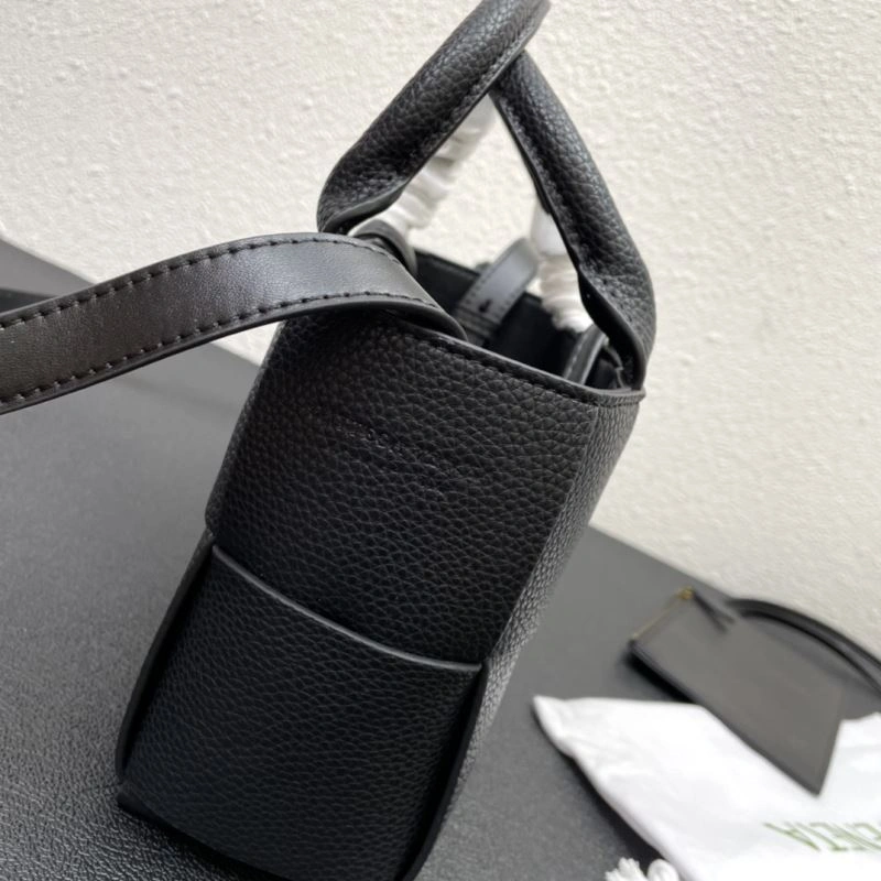 MultiPurpose Bottega Veneta Shopping Bags 84659