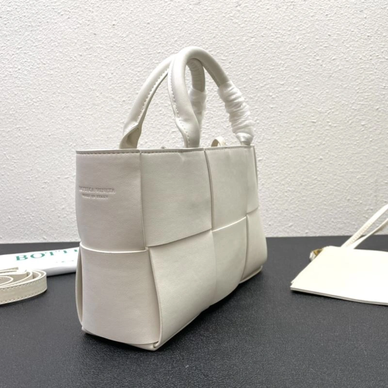 Snug Bottega Veneta Shopping Bags 84653