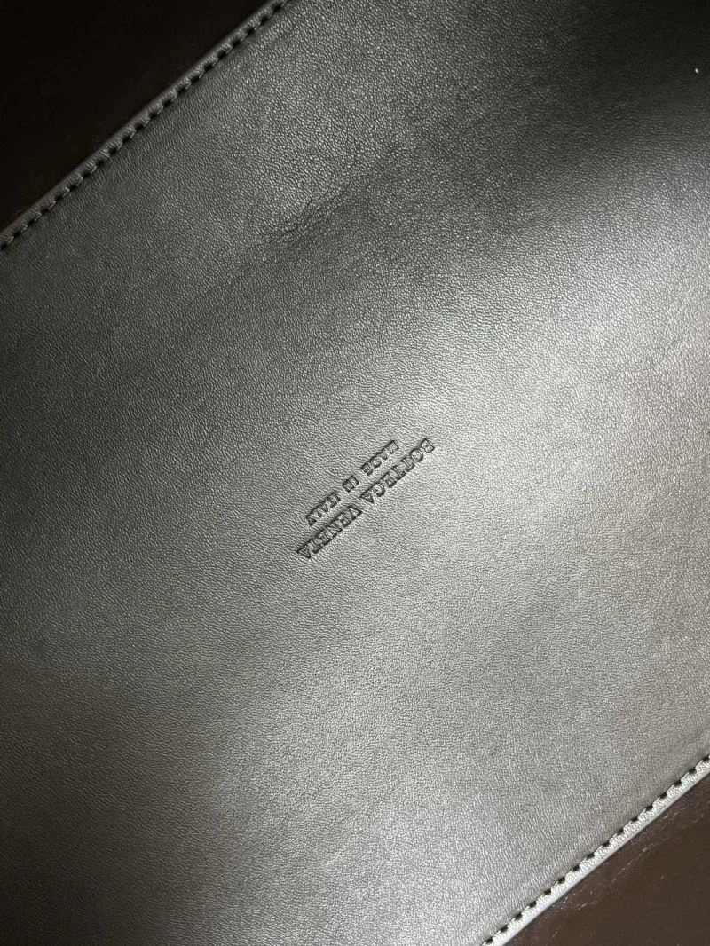 ZipUp Bottega Veneta Shopping Bags 84650