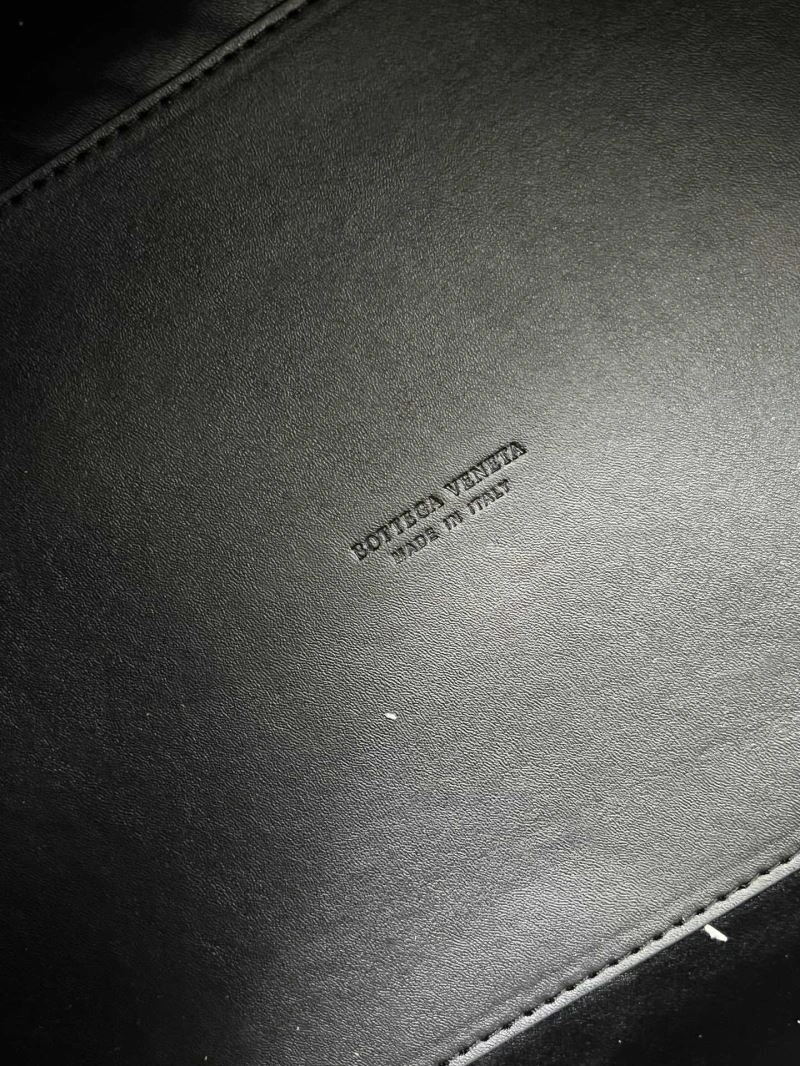 Sustainable Bottega Veneta Shopping Bags 84651