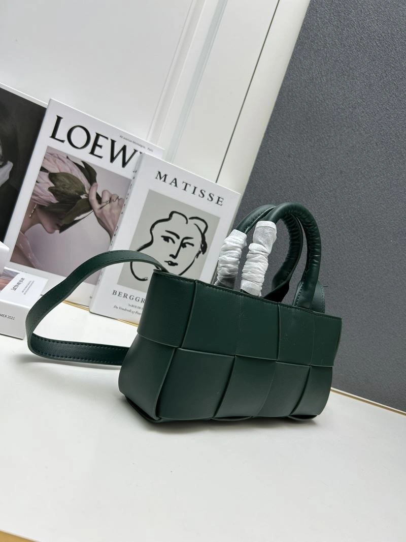 EyeCatching Bottega Veneta Shopping Bags 84643