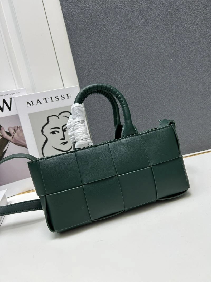 EyeCatching Bottega Veneta Shopping Bags 84643