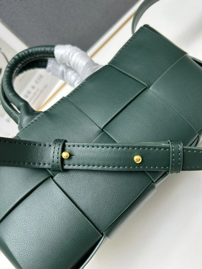 EyeCatching Bottega Veneta Shopping Bags 84643