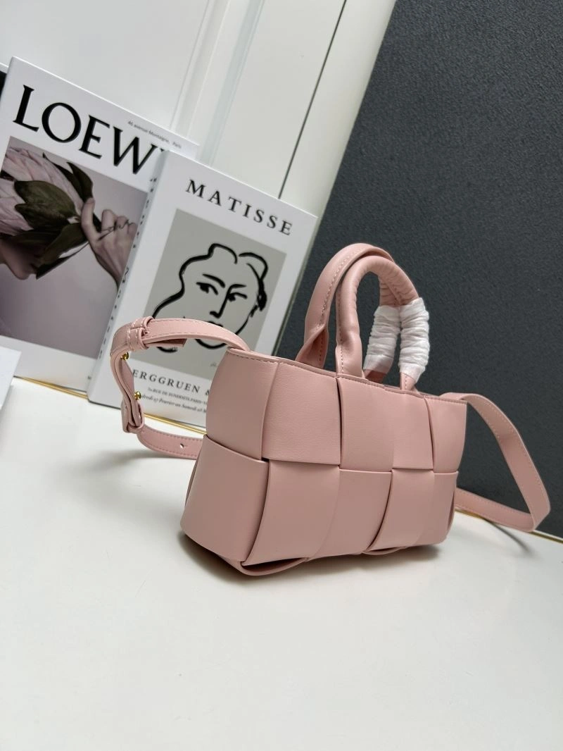 WellDesigned Bottega Veneta Shopping Bags 84676