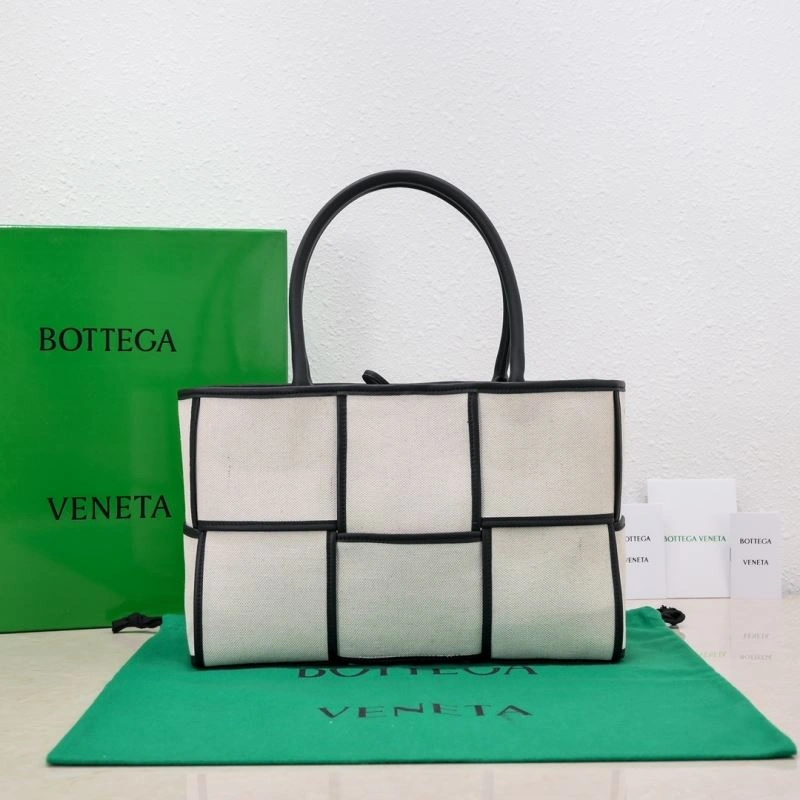 Bottega Veneta Shopping Bags Popular 68068