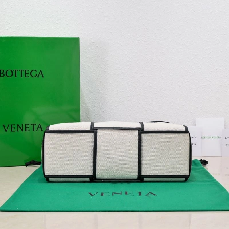 Bottega Veneta Shopping Bags Popular 68068