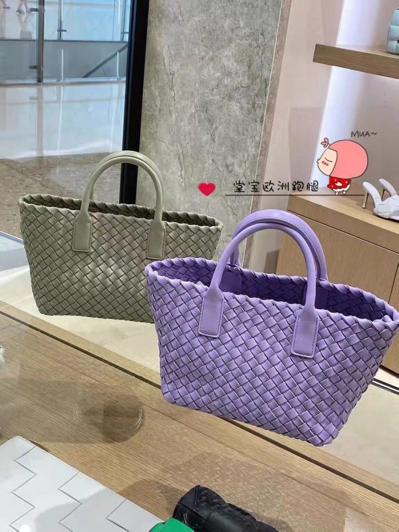 Lightweight Bottega Veneta Shopping Bags 68013