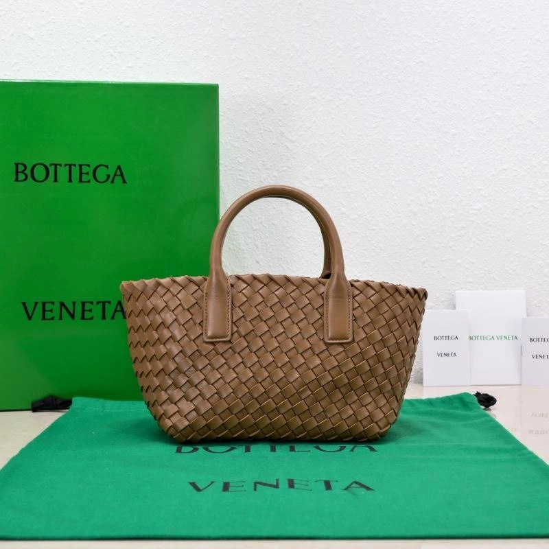 FlexibleFit Bottega Veneta Shopping Bags 68011