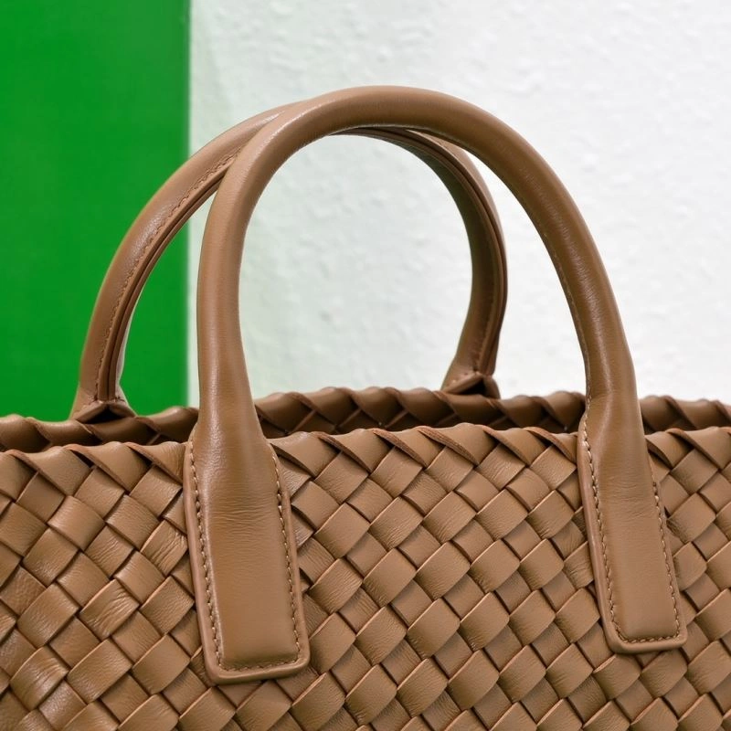FlexibleFit Bottega Veneta Shopping Bags 68011