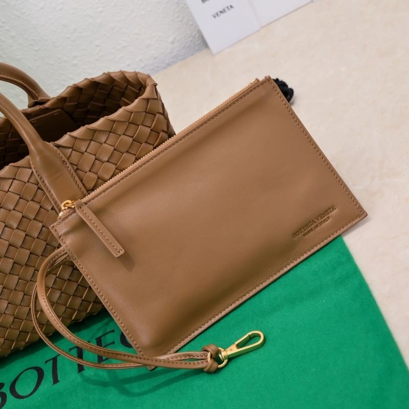 FlexibleFit Bottega Veneta Shopping Bags 68011
