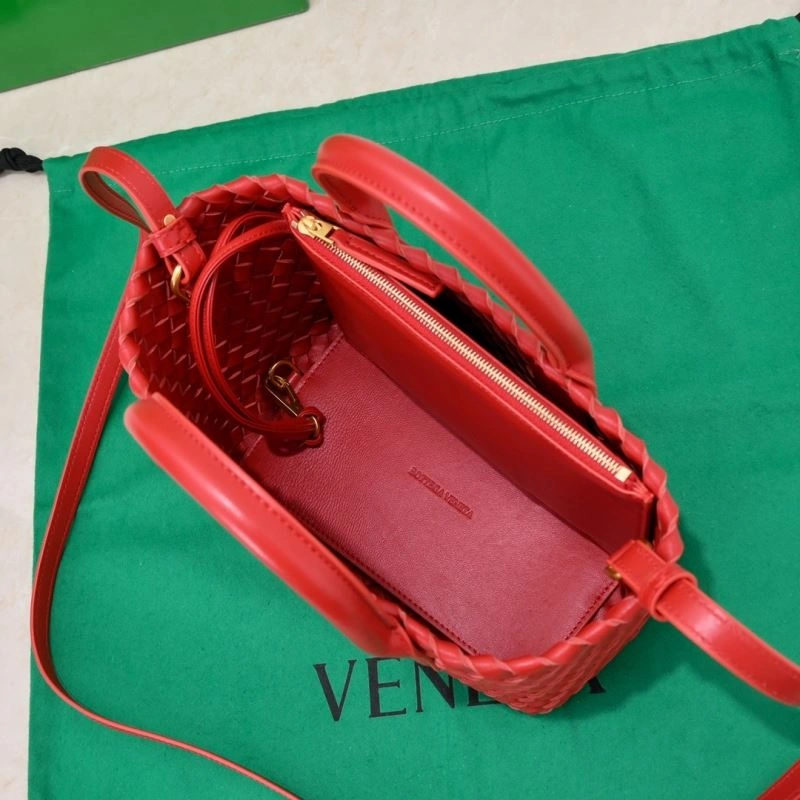 Bottega Veneta Shopping Bags Trendy 68000