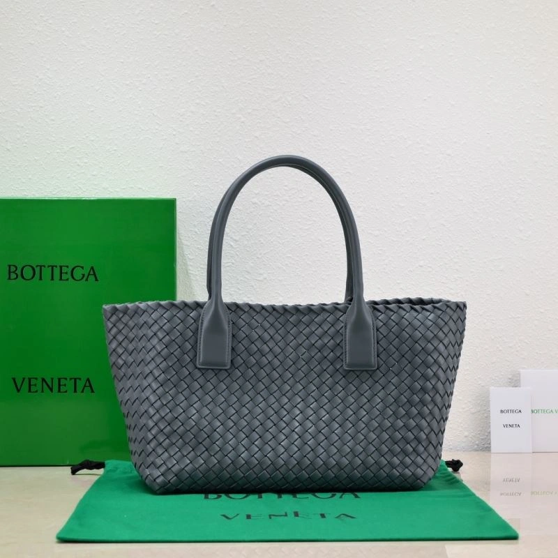 Bottega Veneta Shopping Bags EasyMatch 68001