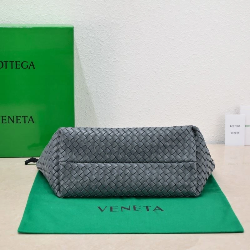 Bottega Veneta Shopping Bags EasyMatch 68001