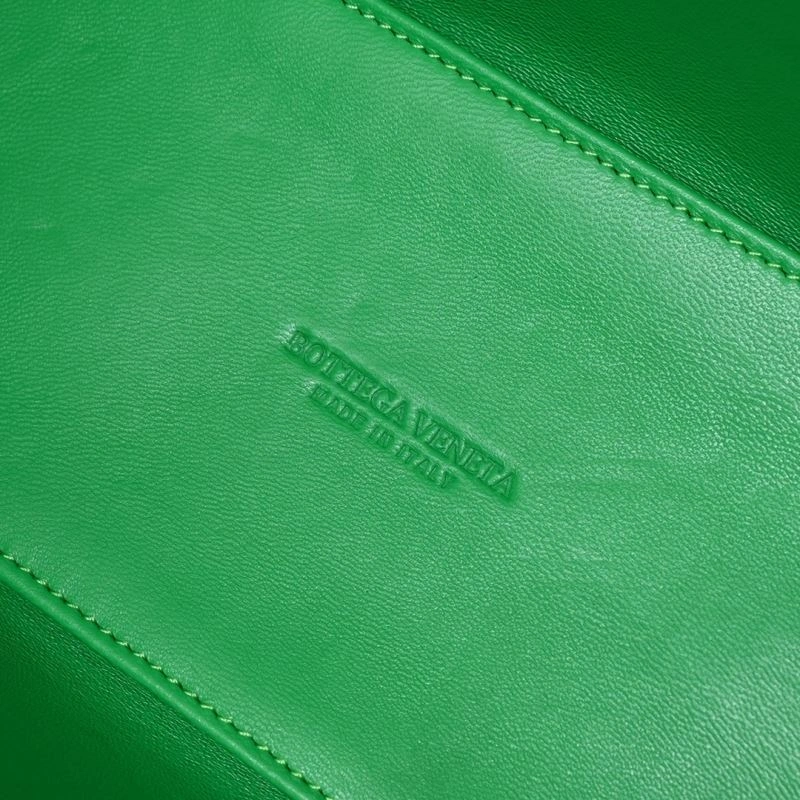 ZipUp Bottega Veneta Shopping Bags 68008