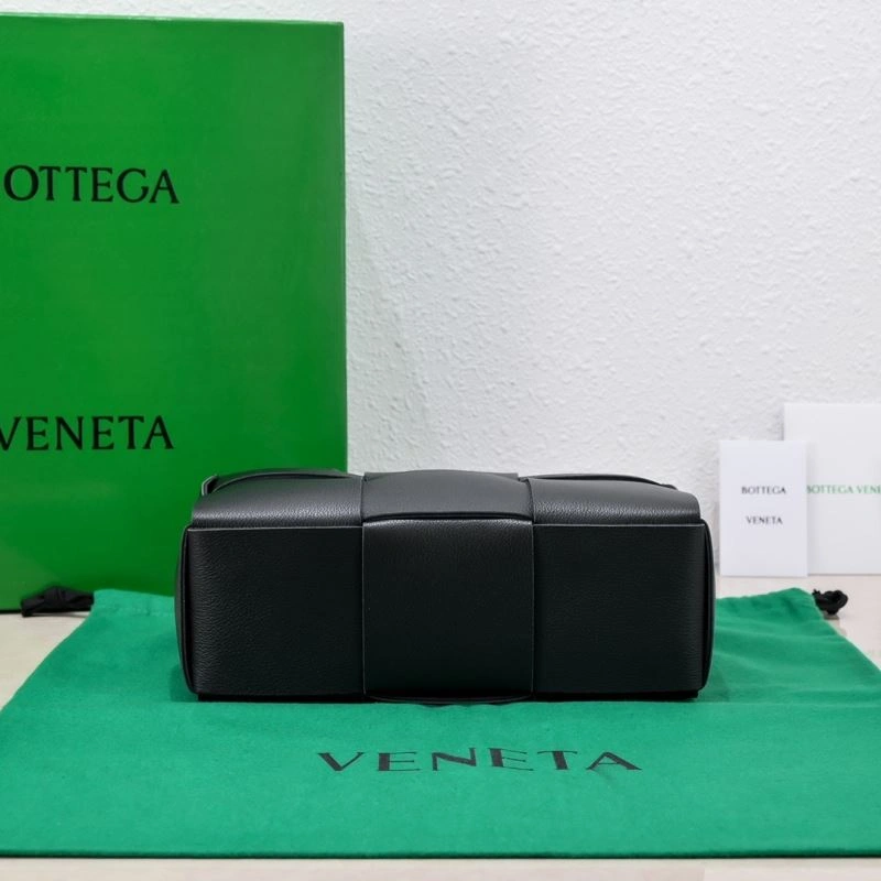 Bottega Veneta Shopping Bags Stylish 68009