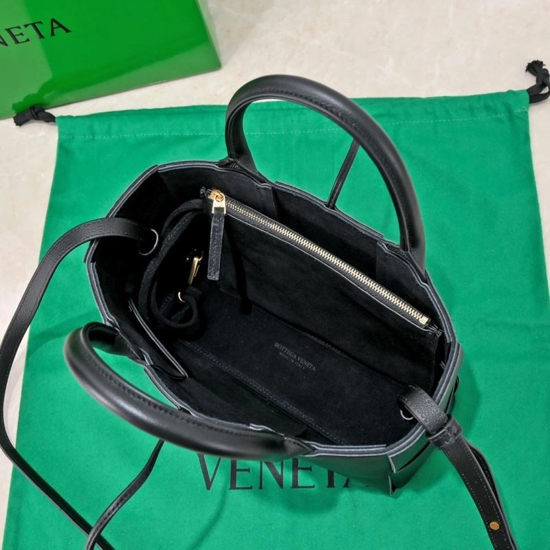 Bottega Veneta Shopping Bags Stylish 68009
