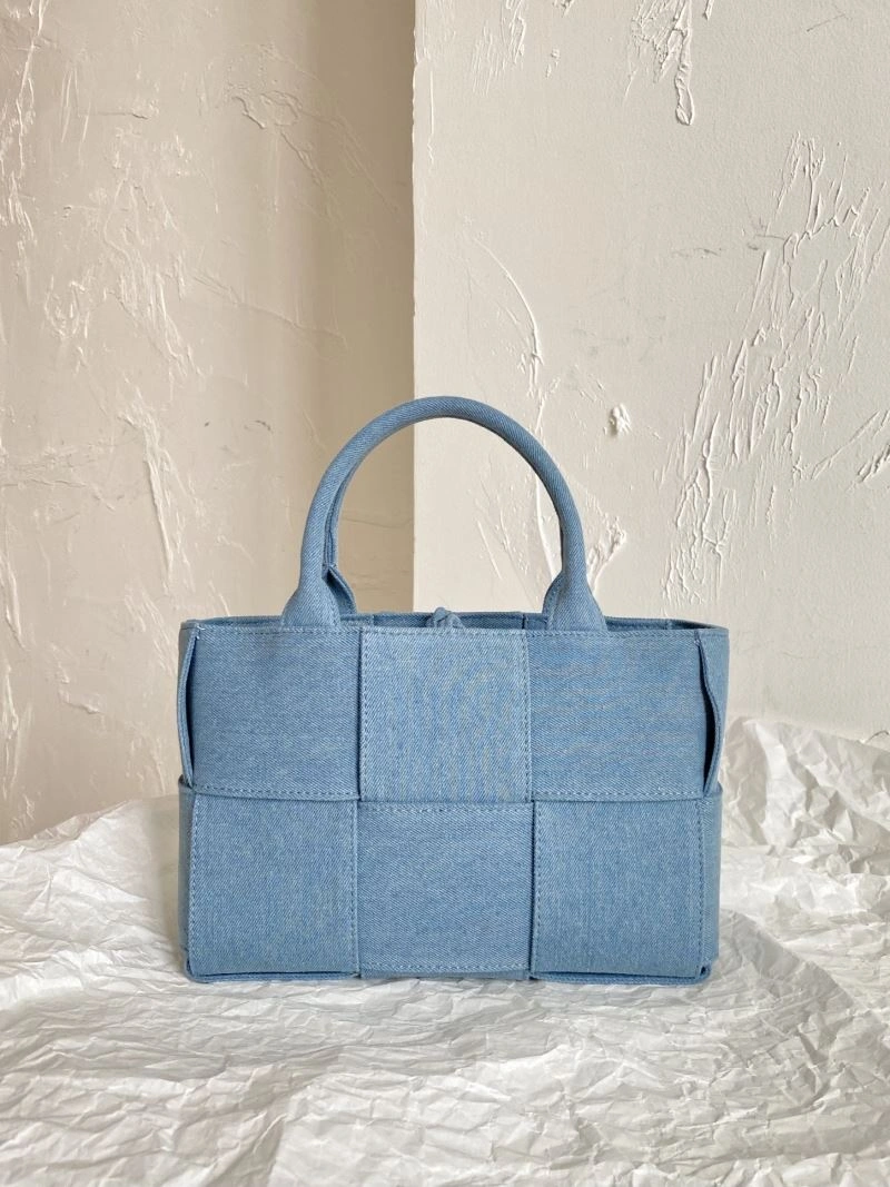 Bottega Veneta Shopping Bags Comfortable 68041