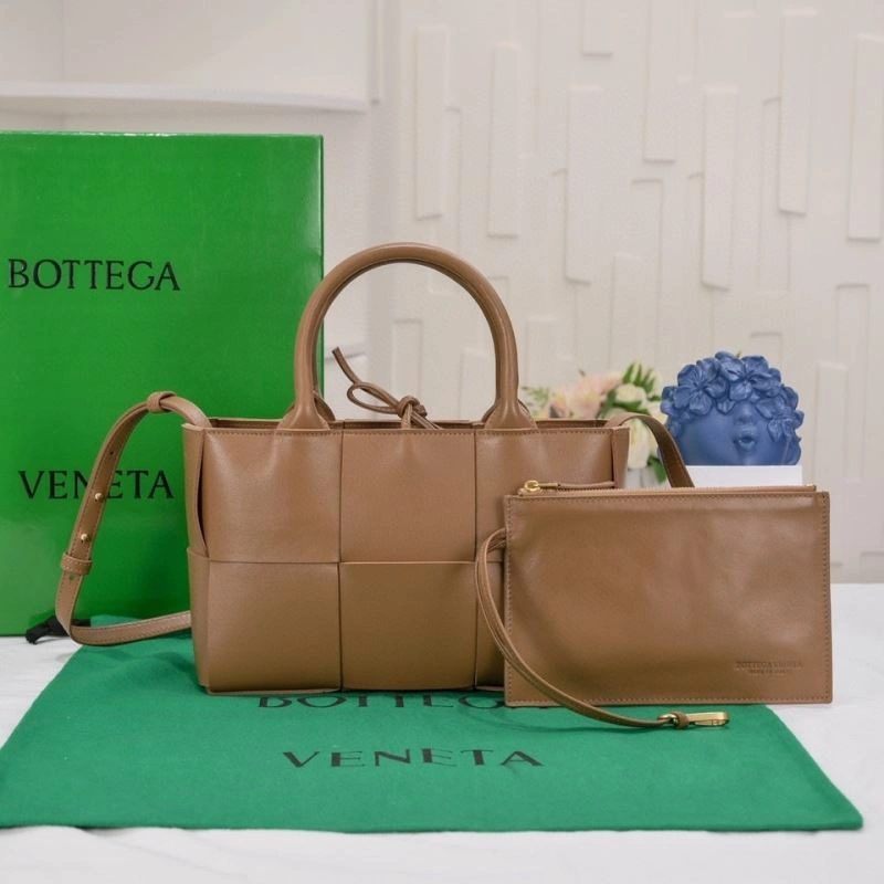 SoftTouch Bottega Veneta Shopping Bags 67979