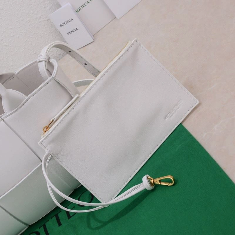 Bottega Veneta Shopping Bags Functional 67936