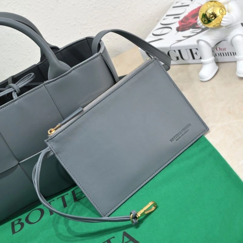 Bottega Veneta Shopping Bags Stylish 67947
