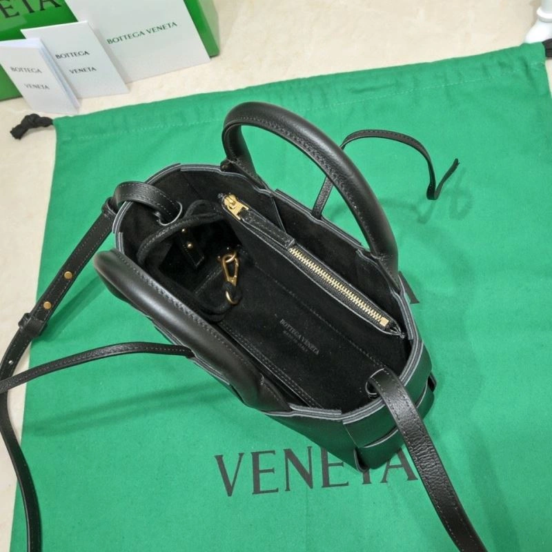 Snug Bottega Veneta Shopping Bags 67945