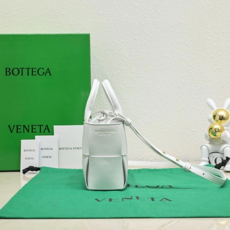 Bottega Veneta Shopping Bags MultiPurpose 67940