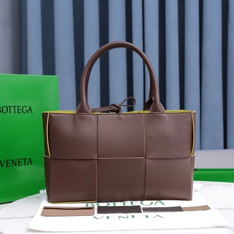 Stretchable Bottega Veneta Shopping Bags 67935