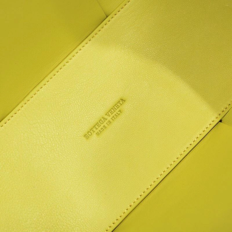 Stretchable Bottega Veneta Shopping Bags 67935
