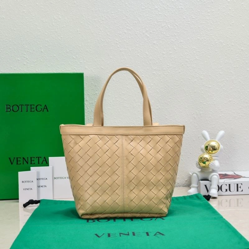 Comfortable Bottega Veneta Shopping Bags 67919