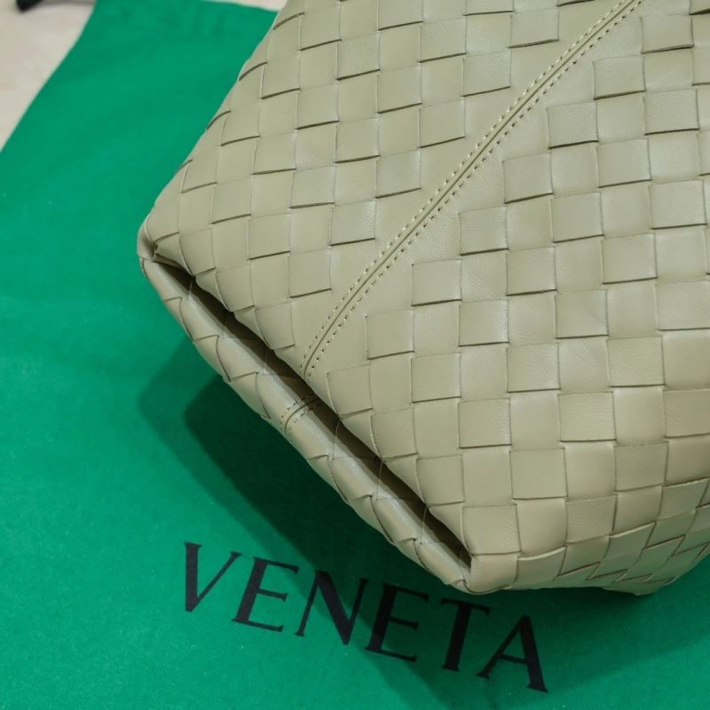Tailored Bottega Veneta Shopping Bags 67917