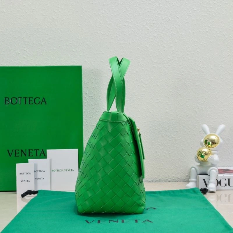 Fashionable Bottega Veneta Shopping Bags 67876