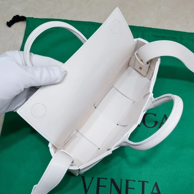 Durable Bottega Veneta Shopping Bags 67798