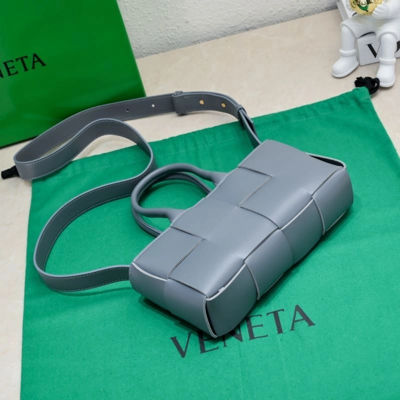 TravelReady Bottega Veneta Shopping Bags 67881
