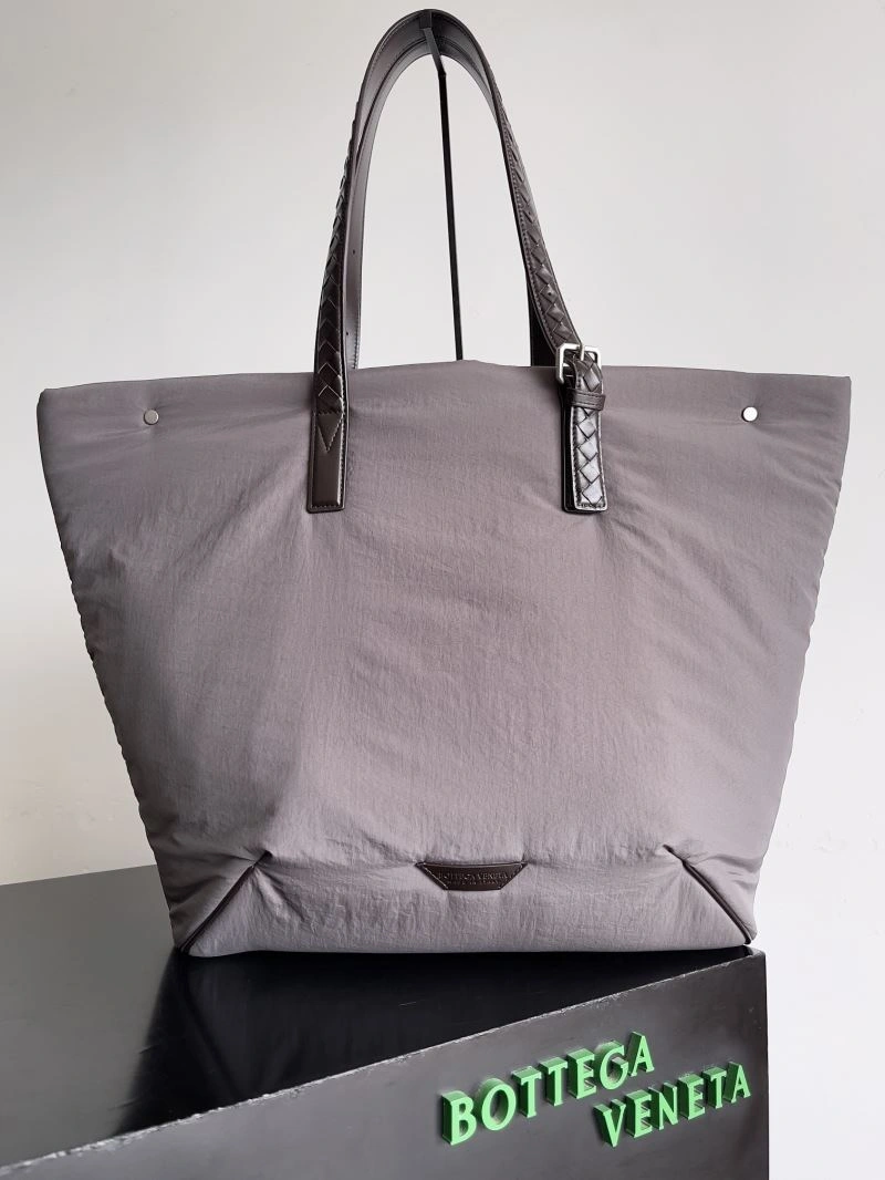 Bottega Veneta Shopping Bags Sleek 67257