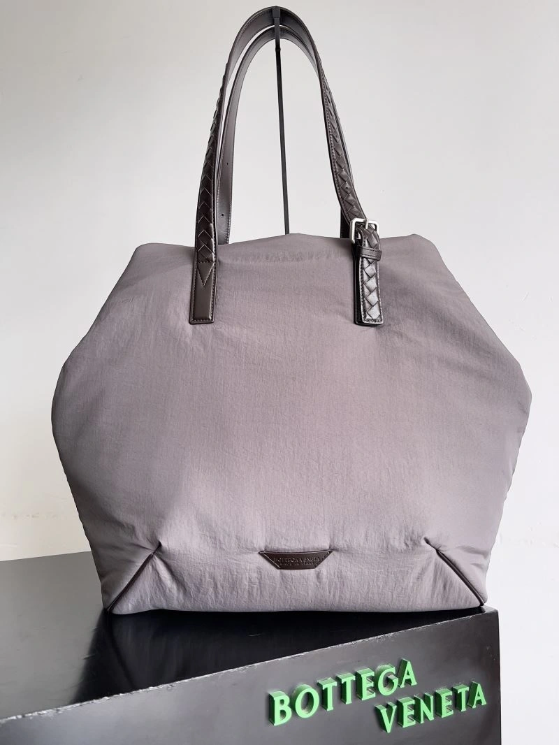 Bottega Veneta Shopping Bags Sleek 67257