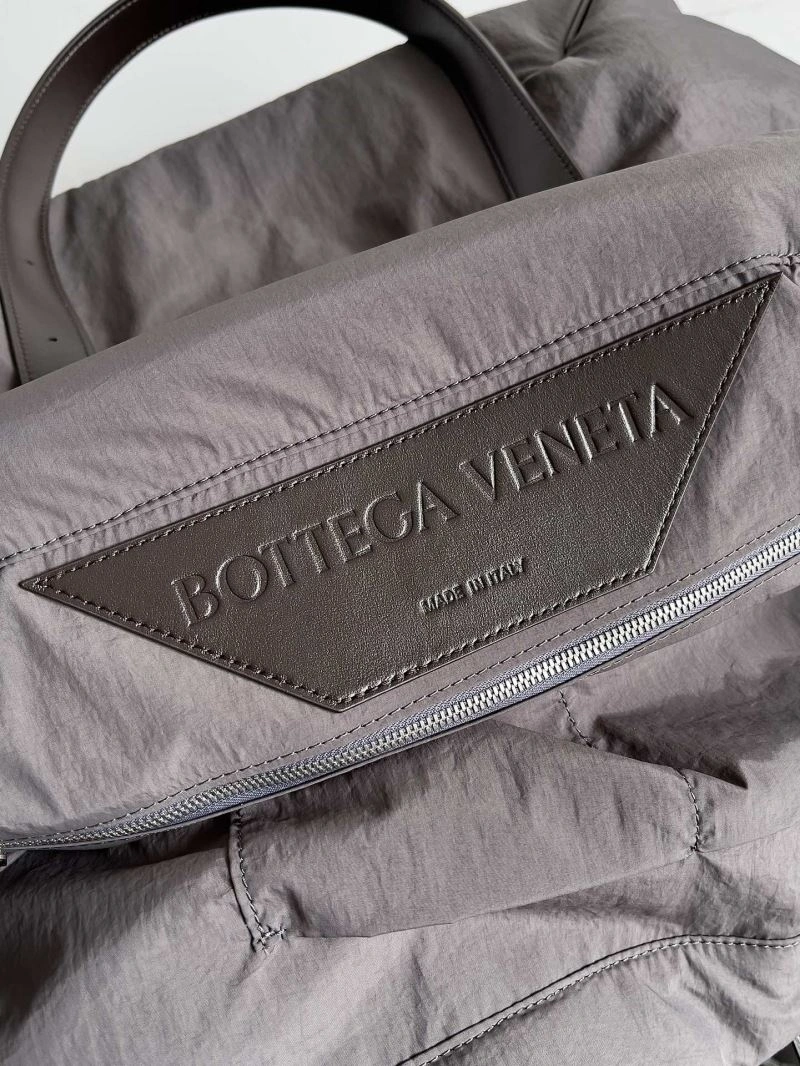 Bottega Veneta Shopping Bags Sleek 67257