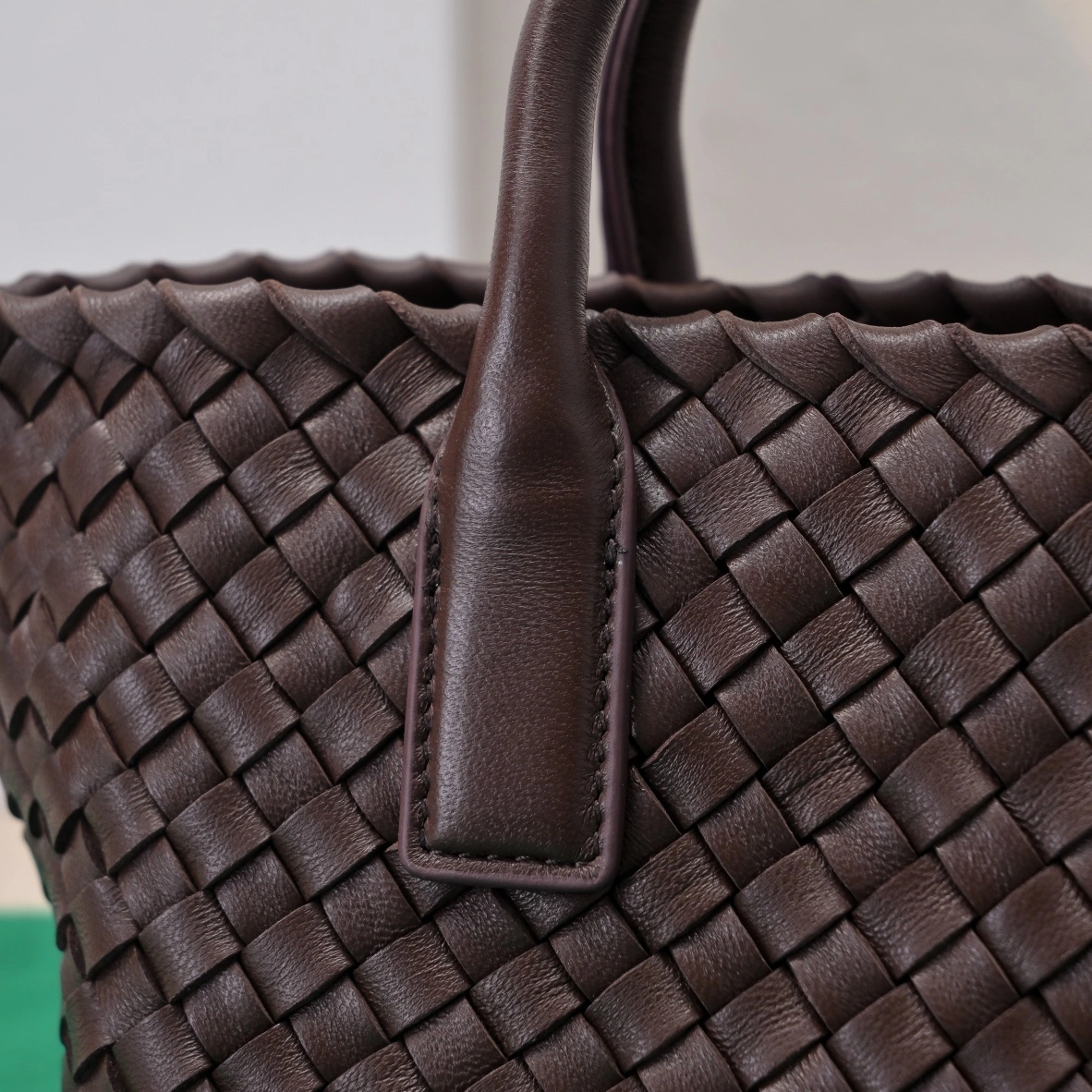 Bottega Veneta Shopping Bags Resilient 67739