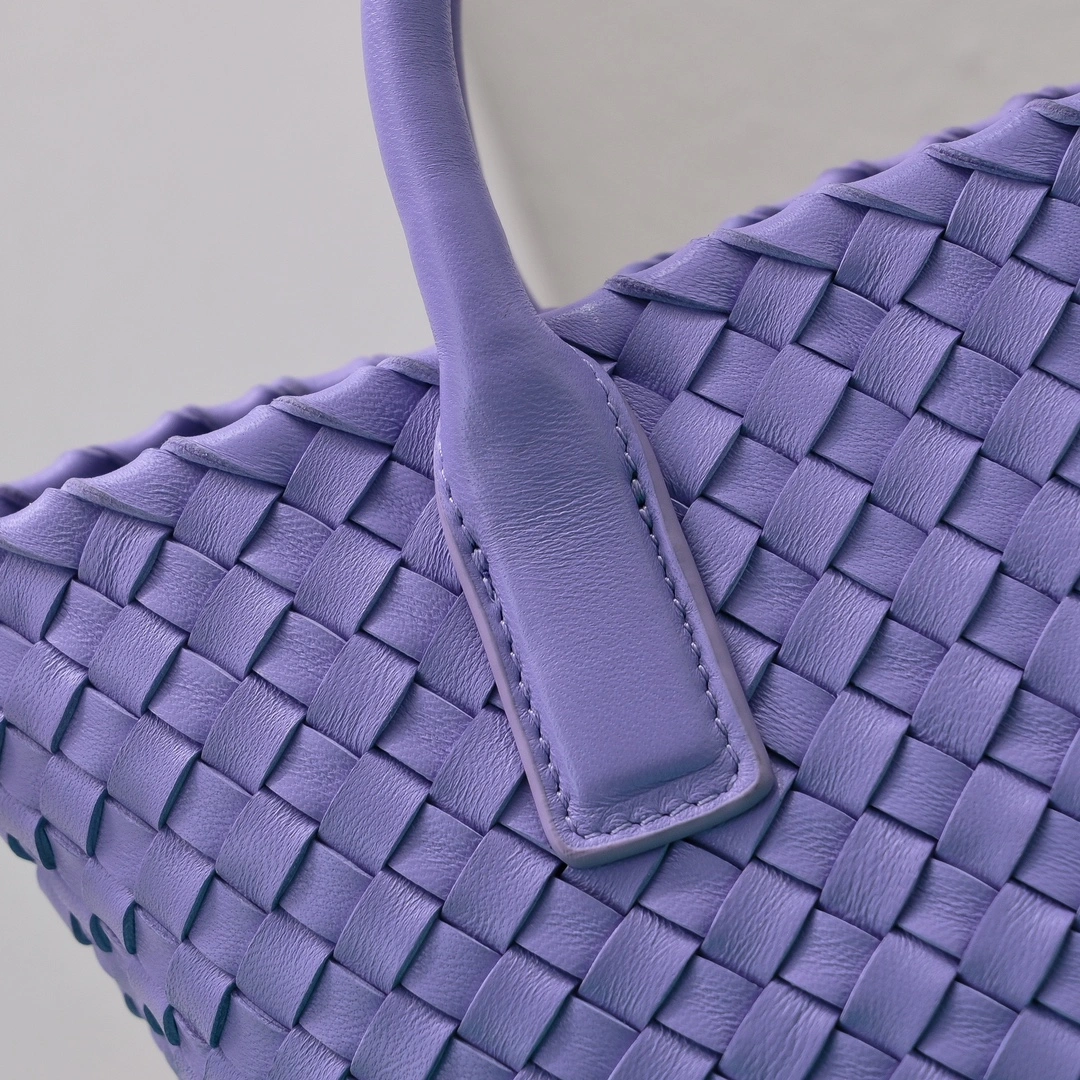 Bottega Veneta Shopping Bags Sporty 67699